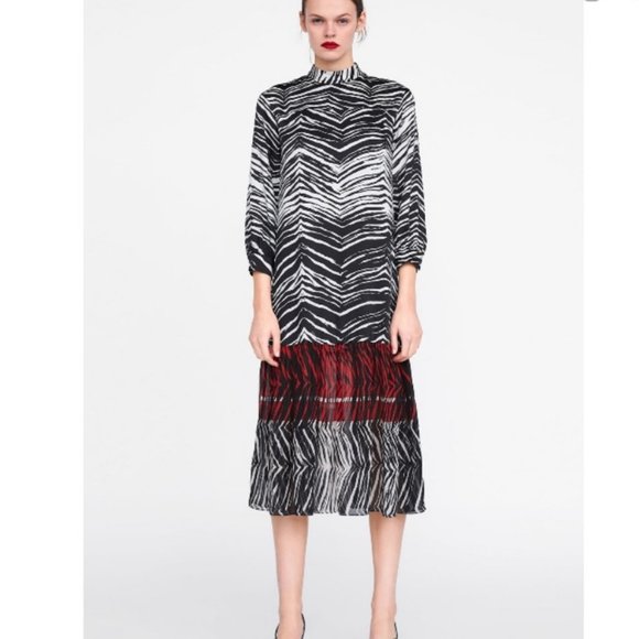 NWT ZARA Animal Print Dress High Neck Ruffle M - Picture 1 of 8